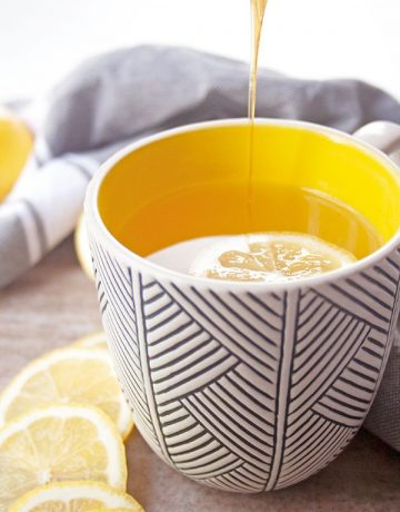 Detox Lemon Ginger Tea | brightrootskitchen.com
